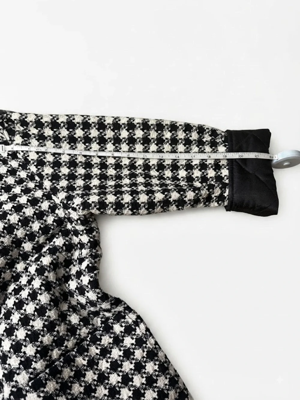 Zara Black & White Houndstooth Quilted Jacket - Size